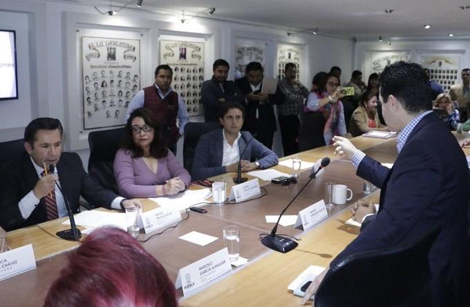 Aprueban reducción de gasto corriente en el Congreso local 