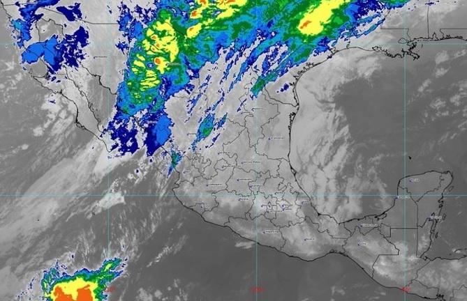 Regreso del frío y chubascos prevén en Puebla este miércoles