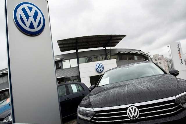 El SITIAVW pide alza salarial de 15.7 por ciento a Volkswagen