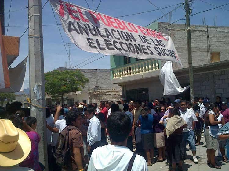 Se declaran incompetentes consejos electorales en Tehuacán