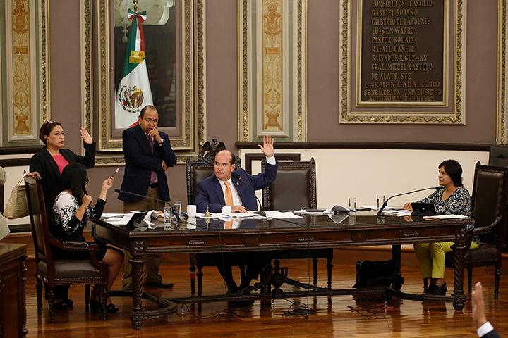 Congreso inicia revocación de concesión a Agua de Puebla