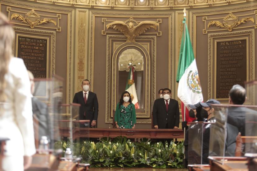 Barbosa asiste a la instalación de la LXI Legislatura