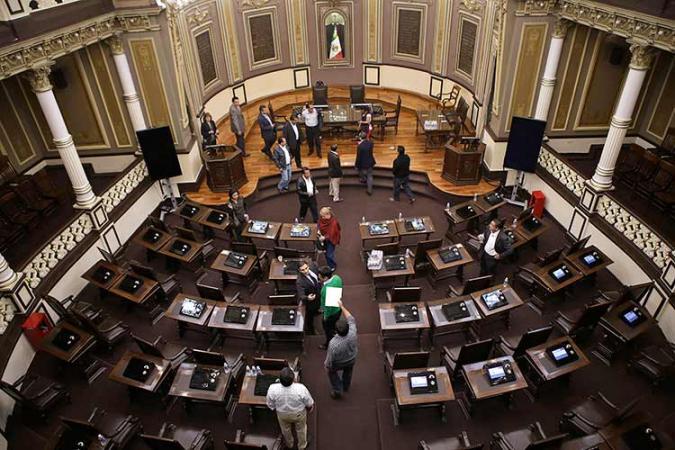 Morena no sancionará a diputados que avalaron cobrar el DAP