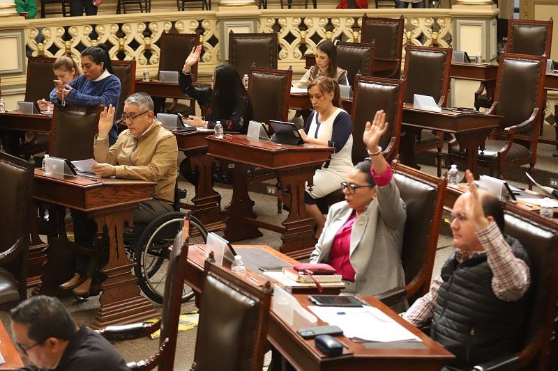 Aprueba Congreso deuda hasta por 3 mil mdp para municipios poblanos