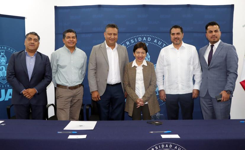 El SNTE establece convenio con instituciones incorporadas a la BUAP