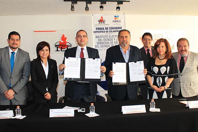 Salud firma convenio con IEE para blindar programas sociales