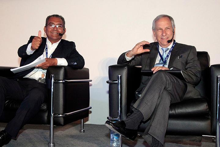 Sólo Cárdenas y Jiménez Merino en Tec de Monterrey