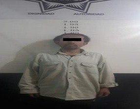 Los detienen en Coronango con arma de fuego y municiones