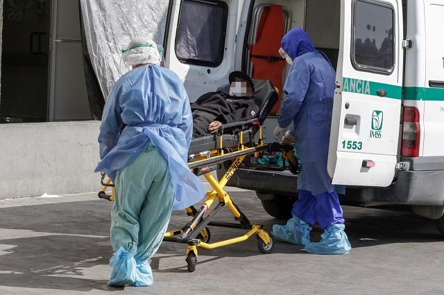 Han muerto 556 médicos y enfermeras por Covid en Puebla: Salud 