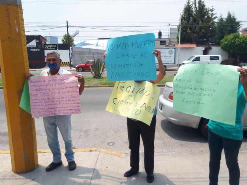 Tres funerarias cremaron cuerpos en Puebla sin tener permisos