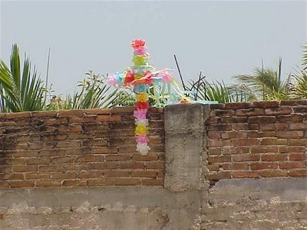 Celebran albañiles su día en Izúcar