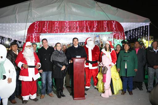 Luces, espectáculos y pista de hielo en Villa Navideña de Huejotzingo