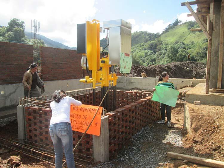 Admite gerente de Gasomex riesgo por estación de bombeo en Cuacuila