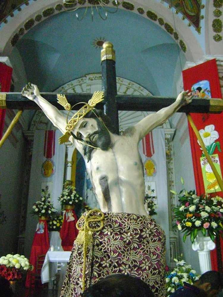 Mixtecos festejan los seis viernes de Cuaresma previos a la Semana Santa