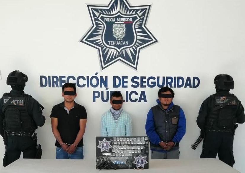 Caen en Tehuacán a sujetos con armas; pertenecen a la banda de El Cubano