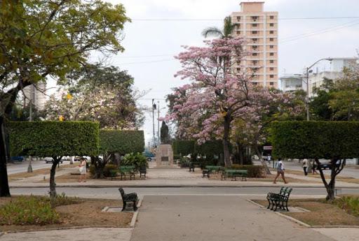 Cuba ordena nuevo toque de queda por repunte de covid