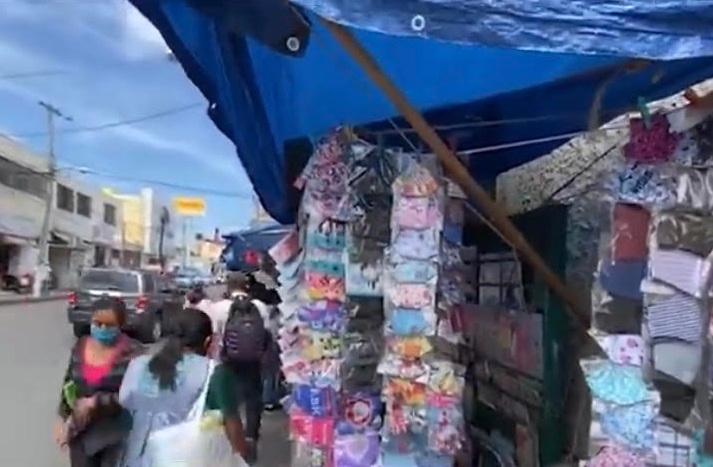 En Atlixco se venden de 600 a mil cubrebocas al día