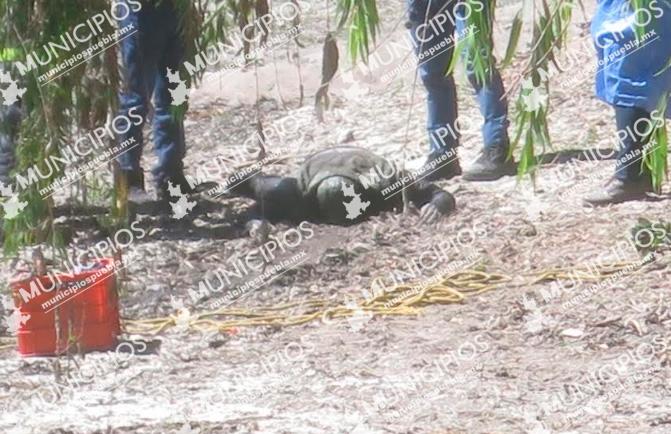 VIDEO Hallan cadáver putrefacto flotando en el Atoyac