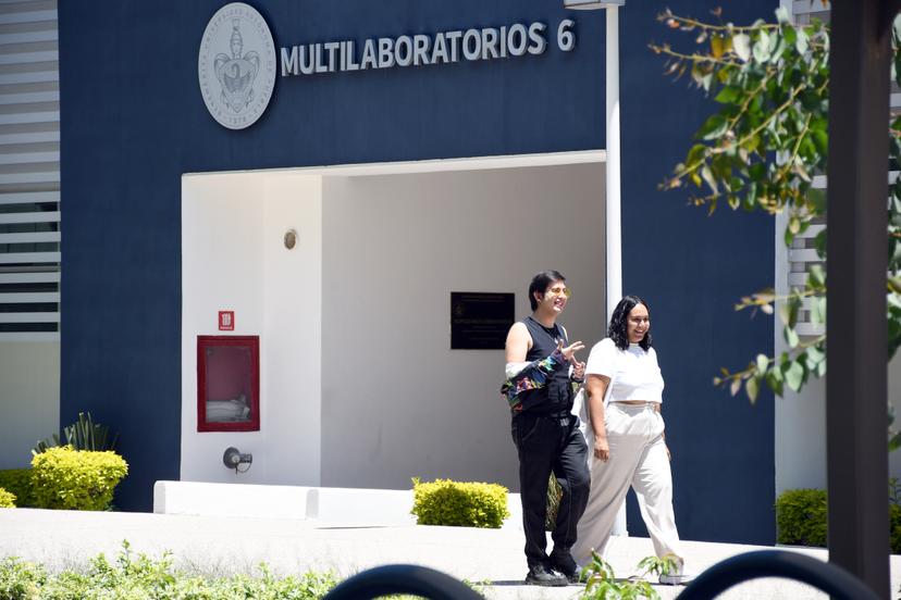 Se acaban las vacaciones y regresan a clases estudiantes este lunes cinco de agosto