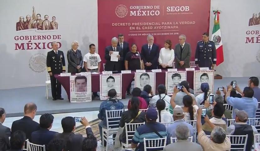 Infiltrado de la SEDENA normalista desaparecido de Ayotzinapa