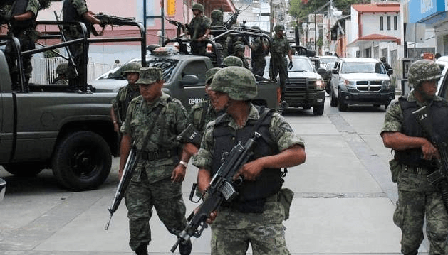 La Comandancia del Ejército y un Estado Mayor Conjunto de la Defensa Nacional: AMLO