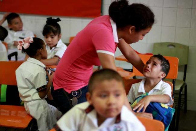 Niños y niñas podrían ser violentos en regreso a clases: Colectivo Efecto Mariposa