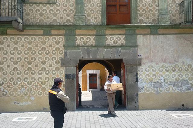 Comienza UDLAP desalojo de la Casa del Caballero Águila