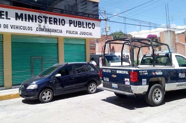 Por enfrentamientos, policía cuida negocios de edil de Texmelucan