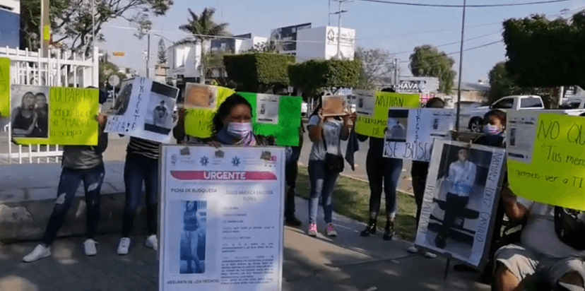 Protestan por desaparición de Dulce América en Tehuacán