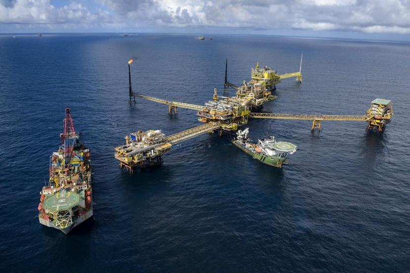 Pemex niega fuga de metano en instalaciones en el Golfo de México