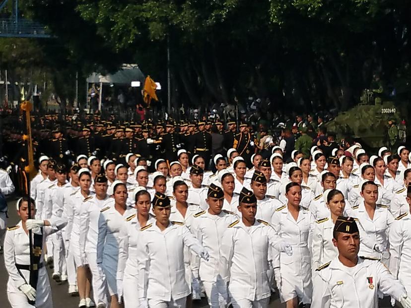 VIDEO Disfruta el tradicional Desfile del 5 de Mayo