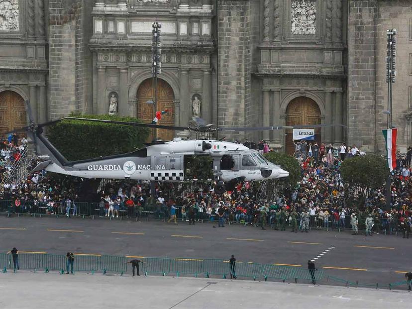 VIDEO Encabeza AMLO desfile militar este 16 de septiembre