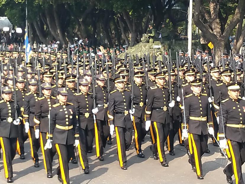 VIDEO Disfruta el tradicional Desfile del 5 de Mayo