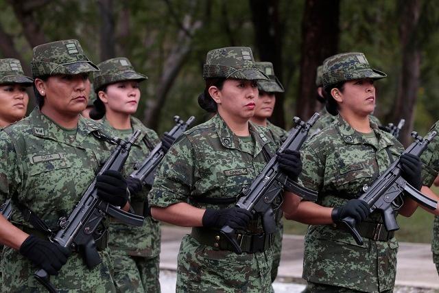 Sí habrá desfile para el 16 de septiembre en Puebla, confirma Barbosa