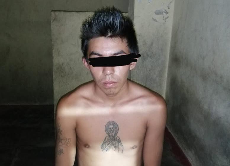Tras persecución detienen a sujeto con marihuana en calles de Izúcar