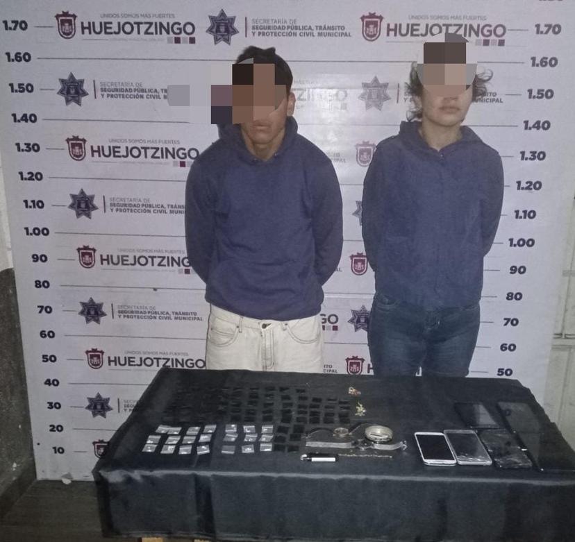 Aseguran en Huejotzingo a pareja que intentó extorsionar a comerciante