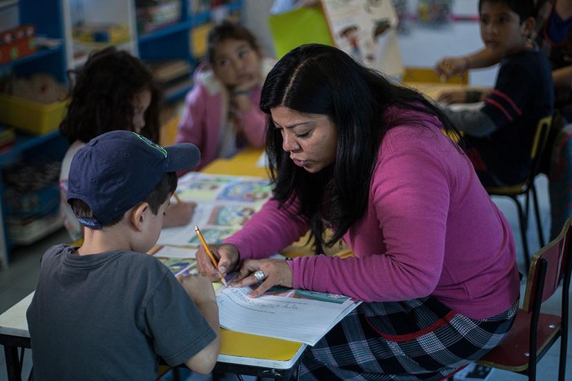 Maestras poblanas sí trabajarán el 8M