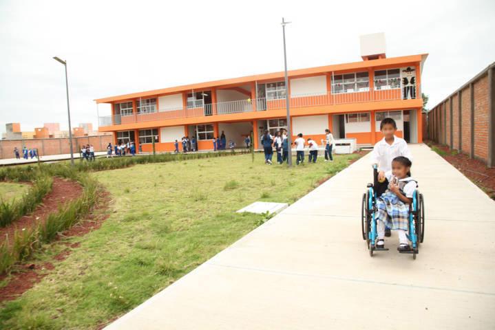 Escuelas de Tehuacán discriminan a niños con discapacidad