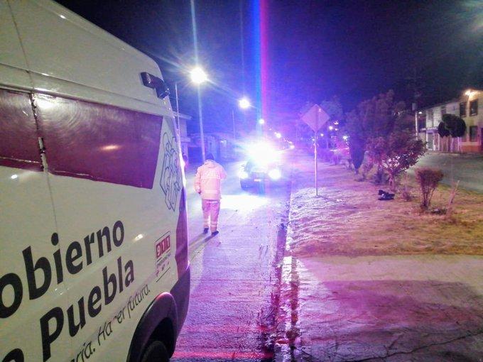 Doctor del IMSS Ortopedia reta a golpes a paramédicos de Suma por percance vial