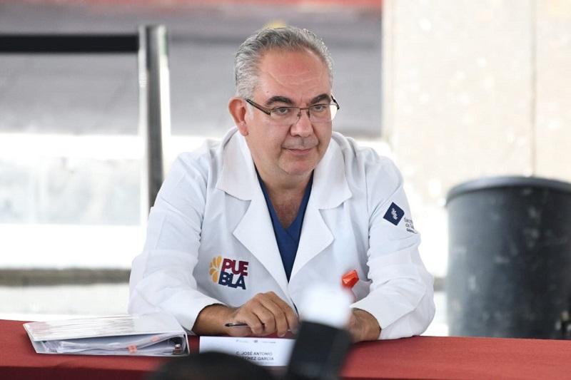 Renuncia José Antonio Martínez a la Secretaría de Salud