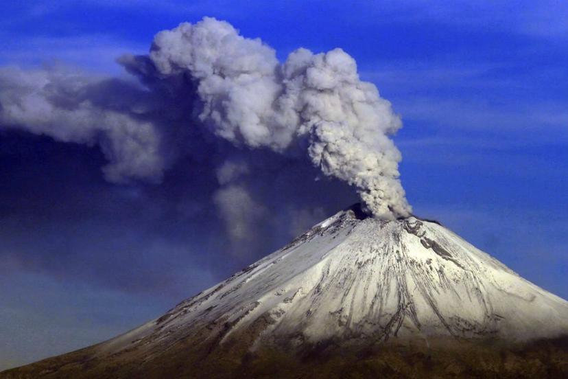 GALERÍA: Continúa caída de ceniza en Texmelucan y zonas aledañas