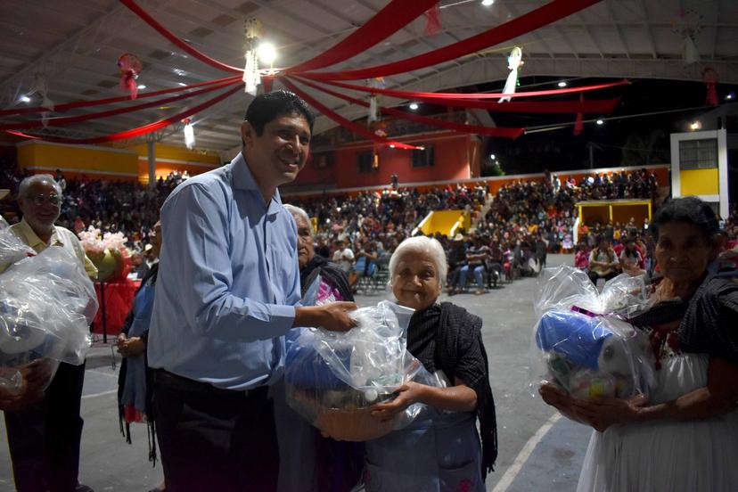 Reconocen el papel de las mujeres en la transformación de Huitzilan