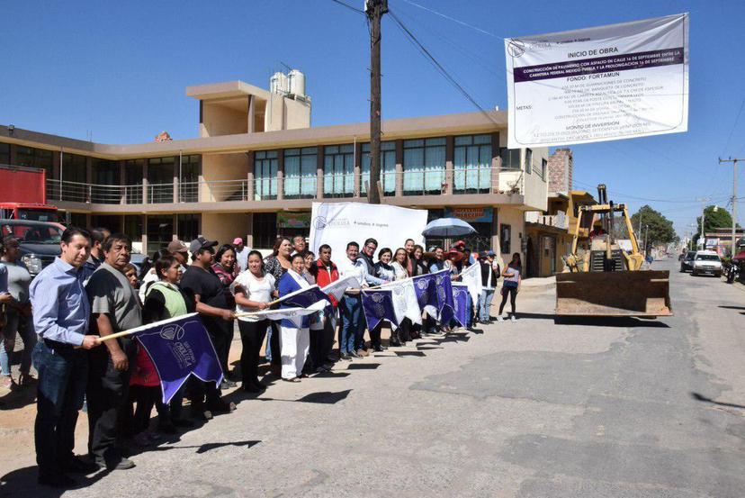 Invertir en educación, clave para desarrollo en San Pedro Cholula: LAA