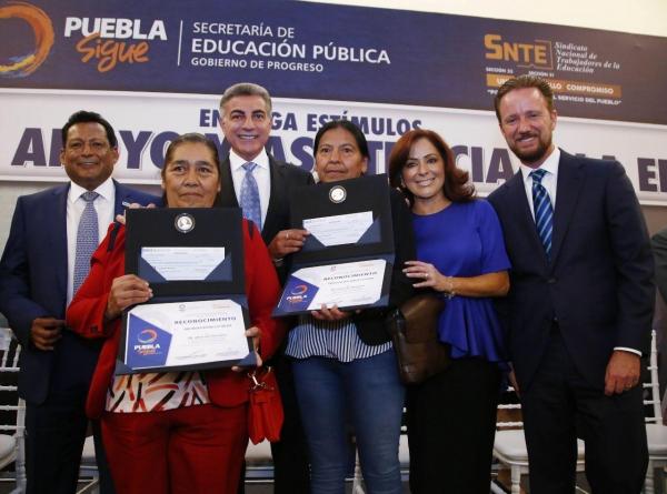 Recategorización de plazas en educación, anuncia Gali