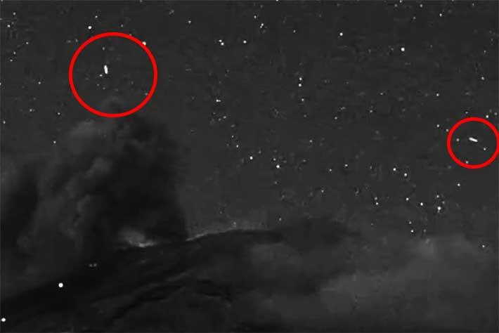 VIDEOS: Captan ovnis entrando y saliendo del volcán Popocatépetl