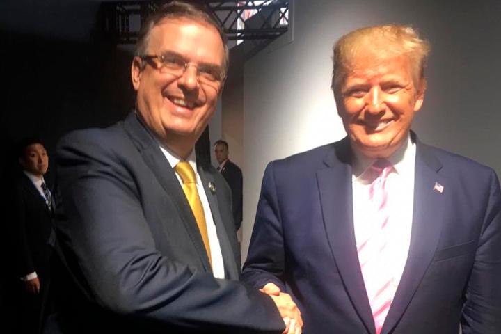 Trump le agradece a Ebrard por buen trabajo contra migrantes