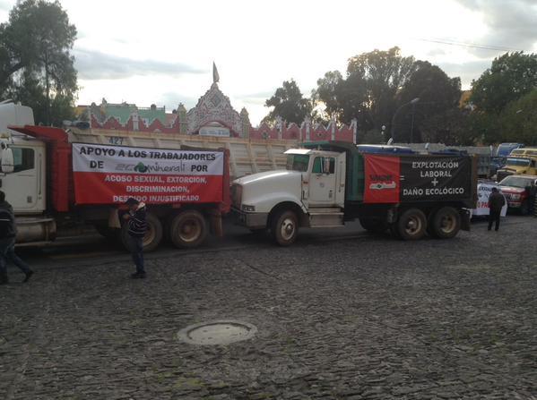 Protestan contra minera italiana frente a Casa Aguayo 