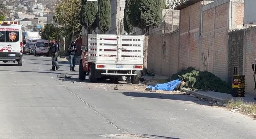 Venía de su festejo de año nuevo y muere atropellado en Tehuacán