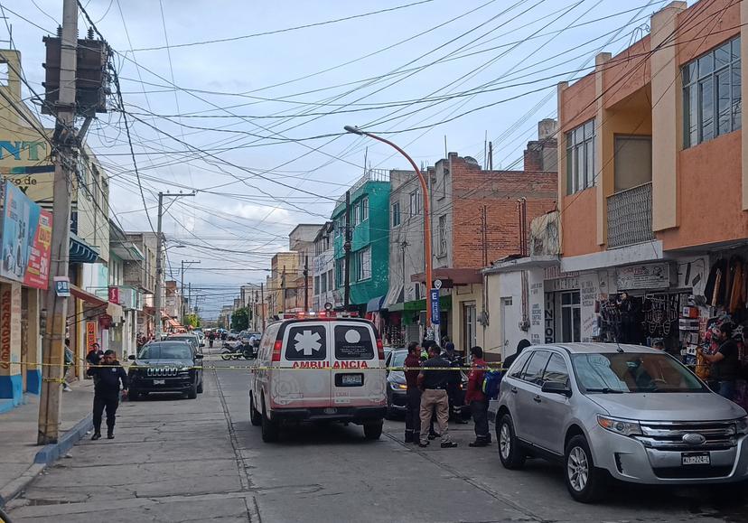 VIDEO Lo ejecutan de un balazo en el centro de Texmelucan