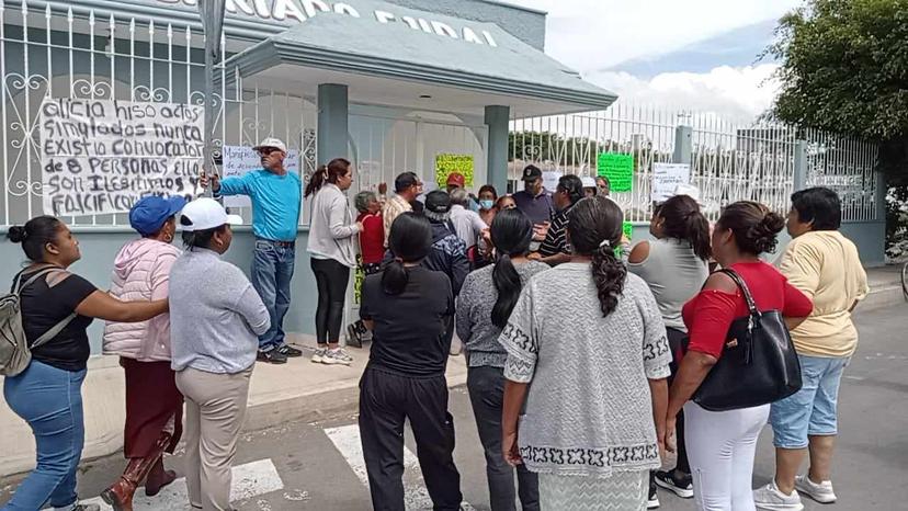 Se confrontan ejidatarios de San Vicente Ferrer por imposición de comisariado 